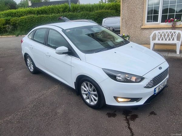 Ford Focus Saloon, Diesel, 2016, White