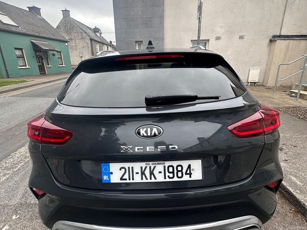 Kia XCeed Hatchback, Petrol Plug-in Hybrid, 2021, Grey