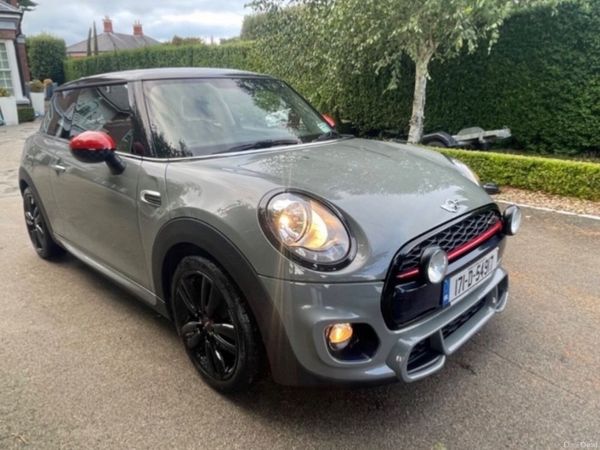 Mini Cooper Hatchback, Petrol, 2017, Grey