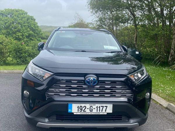 Toyota RAV4 SUV, Petrol Hybrid, 2019, Black