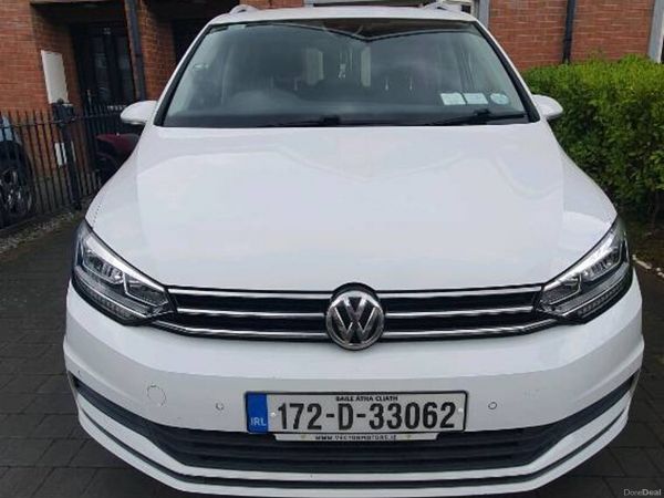 Volkswagen Touran MPV, Petrol, 2017, White
