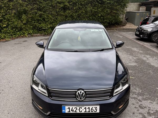 Volkswagen Passat Saloon, Diesel, 2014, Blue