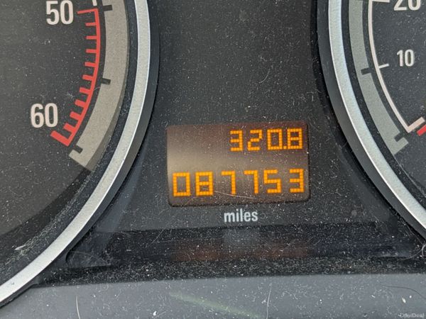 Vauxhall Zafira MPV, Diesel, 2013, Grey
