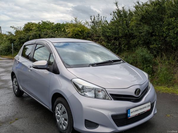 Toyota Vitz Hatchback, Petrol, 2014, Grey