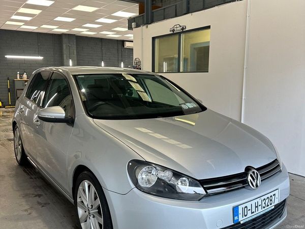 Volkswagen Golf Hatchback, Diesel, 2010, Silver