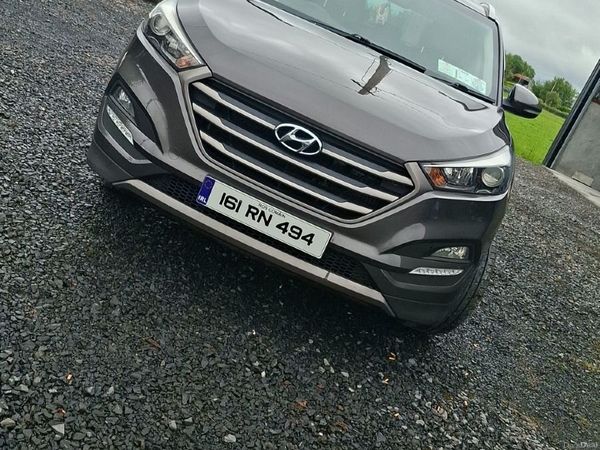 Hyundai Tucson SUV, Diesel, 2016, Bronze
