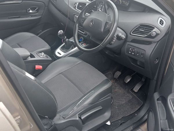 Renault Scenic MPV, Diesel, 2014, Beige