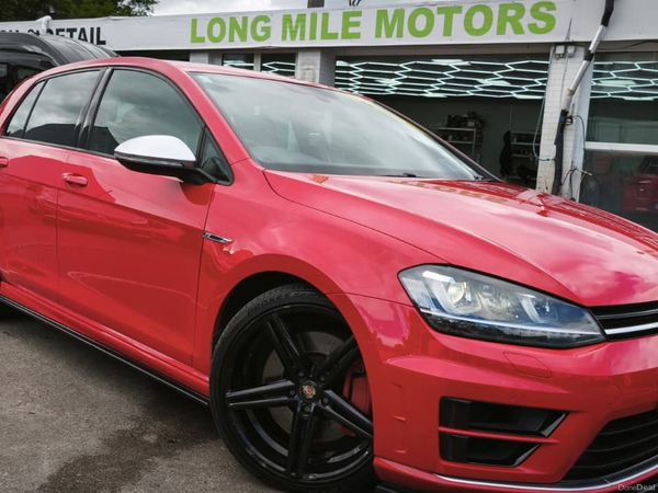 Volkswagen Golf Hatchback, Petrol, 2015, Red