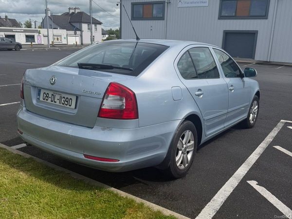 Skoda Octavia Hatchback, Diesel, 2009, Blue