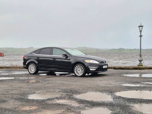 Ford Mondeo Hatchback, Diesel, 2013, Black