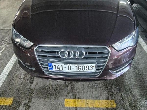 Audi A3 Hatchback, Diesel, 2014, Red