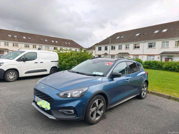 Ford Focus Hatchback, Petrol, 2020, Blue
