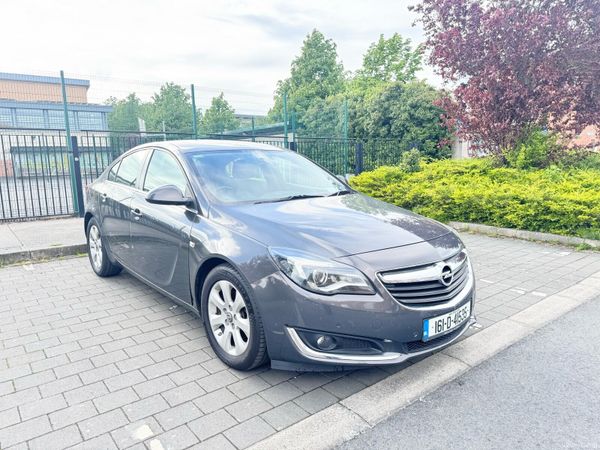 Opel Insignia Hatchback, Diesel, 2016, Grey