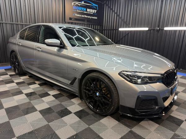 BMW 5-Series Saloon, Petrol Hybrid, 2023, Grey