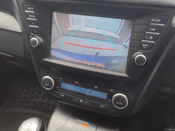 Toyota Avensis Saloon, Diesel, 2016, Blue