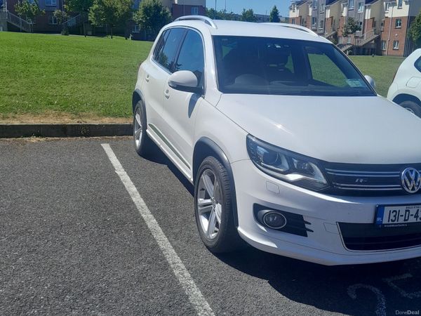 Volkswagen Tiguan SUV, Petrol, 2013, White