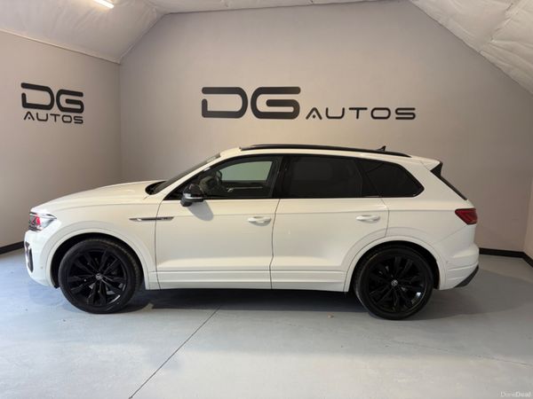Volkswagen Touareg SUV, Diesel, 2021, White
