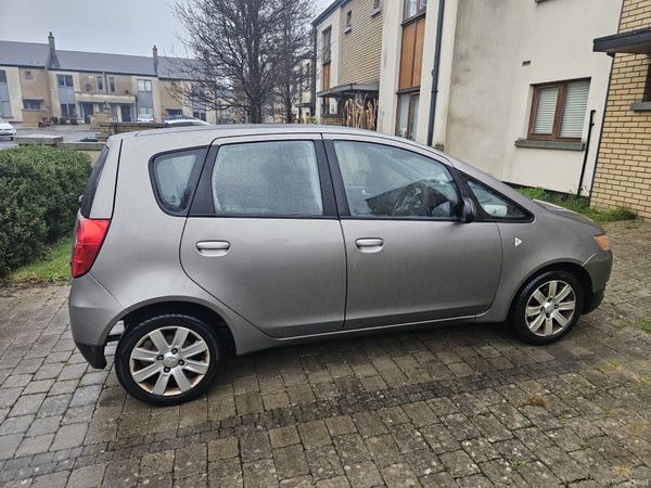 Mitsubishi Colt MPV, Petrol, 2009, Grey