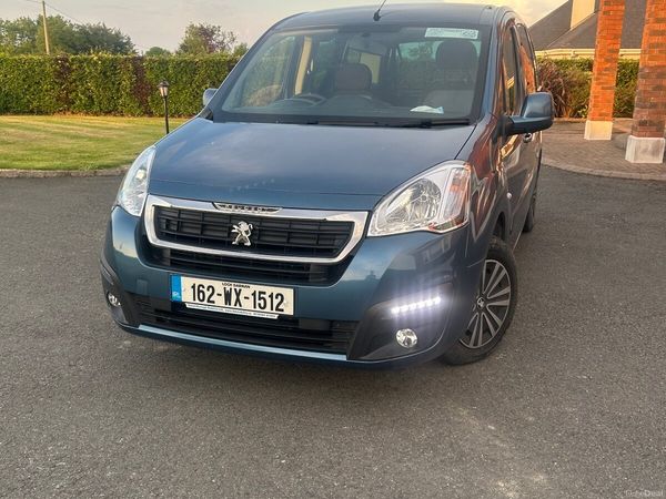 Peugeot Partner Tepee MPV, Diesel, 2016, Blue