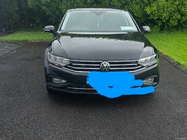 Volkswagen Passat Saloon, Diesel, 2021, Black