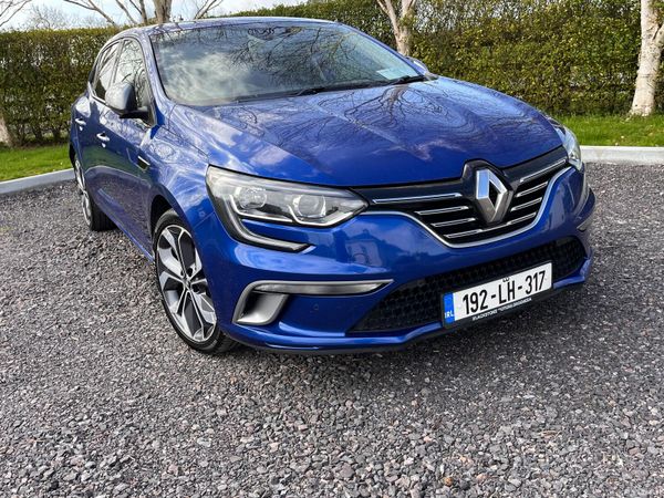 Renault Megane Hatchback, Petrol, 2019, Blue