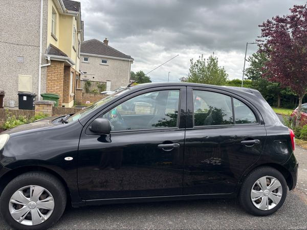 Nissan Micra Hatchback, Petrol, 2011, Black