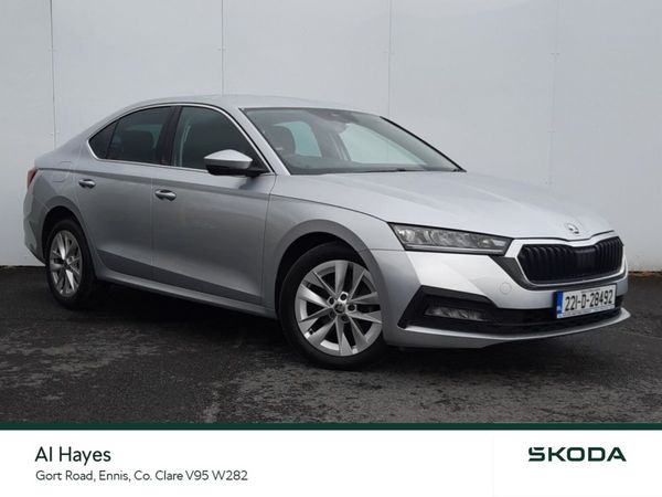 Skoda Octavia Saloon, Diesel, 2022, Grey