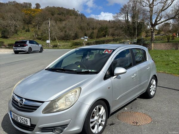 Opel Corsa Hatchback, Petrol, 2010, Silver
