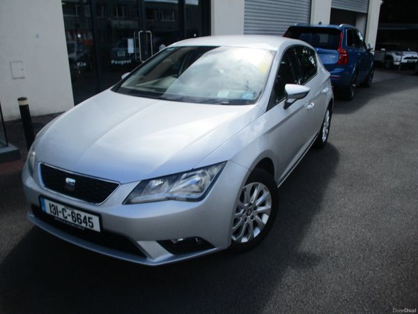 SEAT Leon Hatchback, Petrol, 2013, Silver