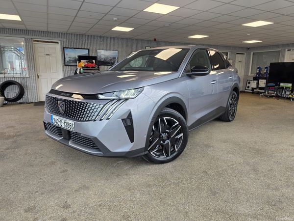 Peugeot 3008 MPV, Petrol Hybrid, 2024, Grey