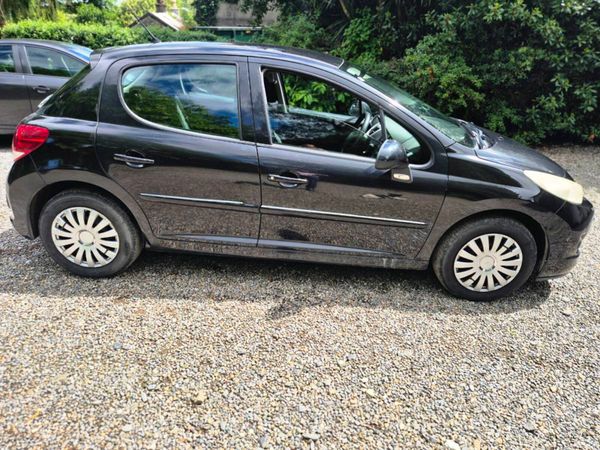 Peugeot 207 Hatchback, Petrol, 2012, Black