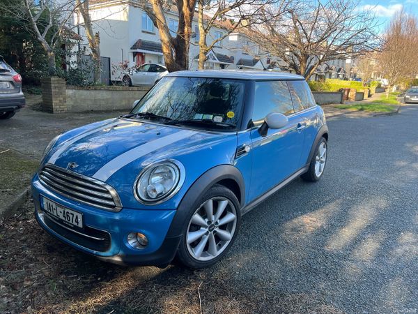 Mini Cooper Hatchback, Petrol, 2014, Blue