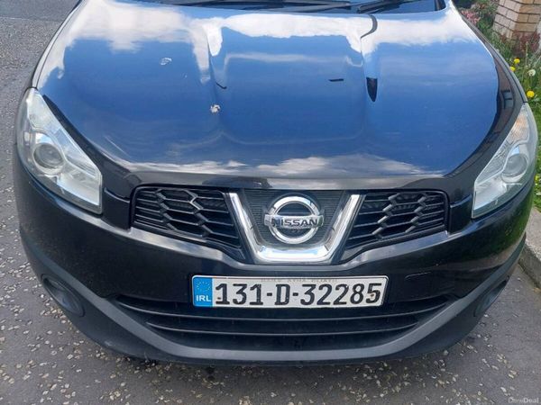 Nissan Qashqai Hatchback, Diesel, 2013, Black
