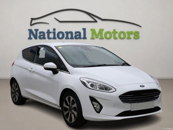 Ford Fiesta Hatchback, Petrol, 2017, White