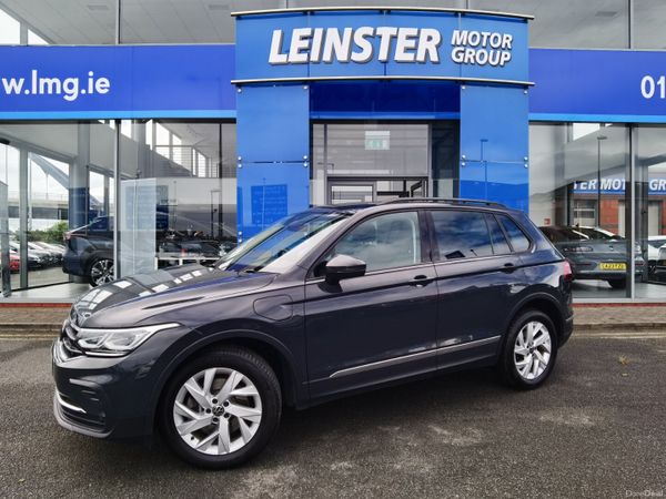 Volkswagen Tiguan SUV, Petrol Plug-in Hybrid, 2022, Grey