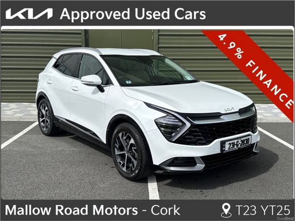Kia Sportage MPV, Diesel, 2023, White