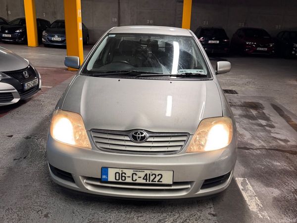 Toyota Corolla Saloon, Petrol, 2006, Silver