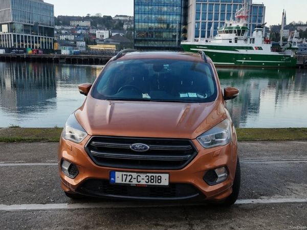 Ford Kuga SUV, Diesel, 2017, Brown