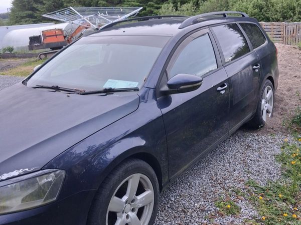 Volkswagen Passat Estate, Diesel, 2012, Blue