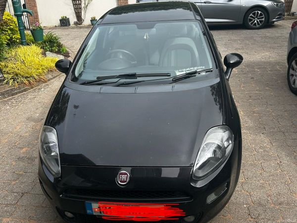 Fiat Punto Hatchback, Petrol, 2013, Black