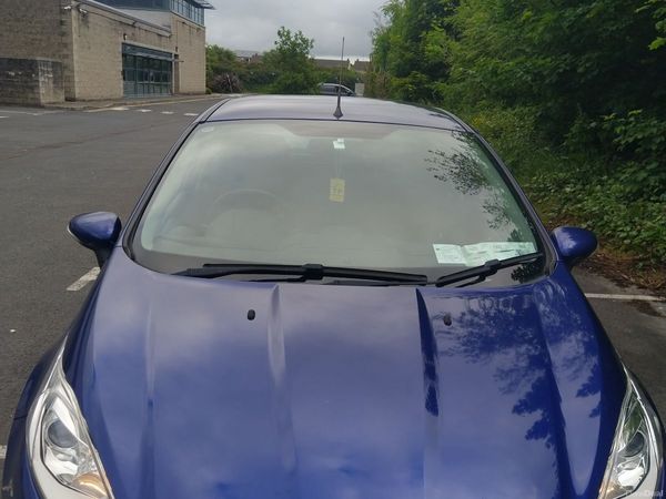 Ford Fiesta Hatchback, Petrol, 2014, Blue