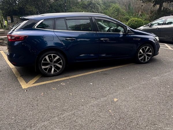 Renault Megane Estate, Diesel, 2019, Blue