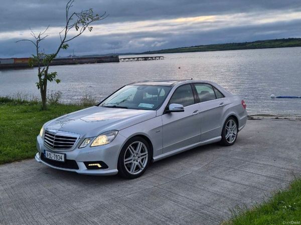 Mercedes-Benz E-Class Saloon, Diesel, 2011, Silver