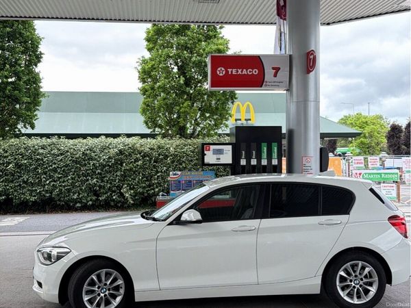 BMW 1-Series Hatchback, Petrol, 2014, White