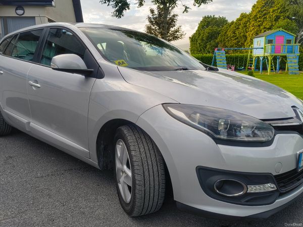 Renault Megane Estate, Diesel, 2015, Silver
