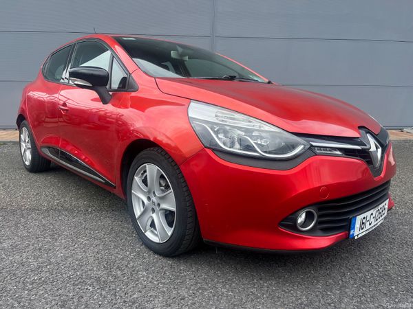 Renault Clio Hatchback, Petrol, 2016, Red