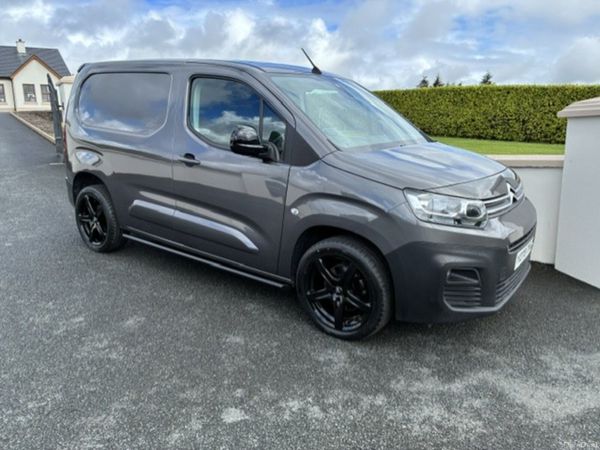 Citroen Berlingo MPV, Diesel, 2024, Grey