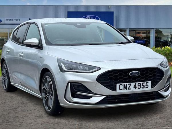 Ford Focus Hatchback, Petrol, 2023, Silver