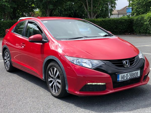 Honda Civic Hatchback, Diesel, 2014, Red