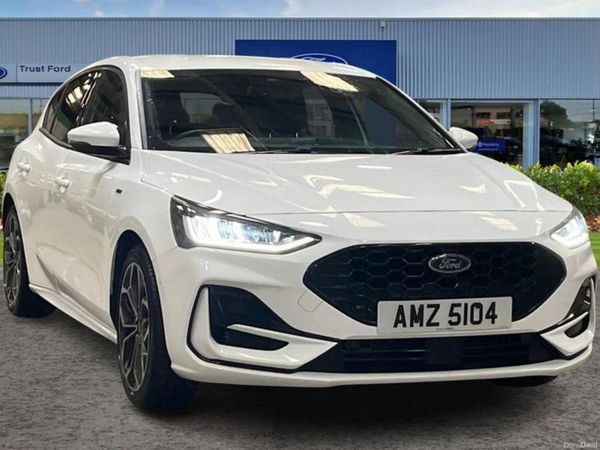 Ford Focus Hatchback, Petrol, 2023, White